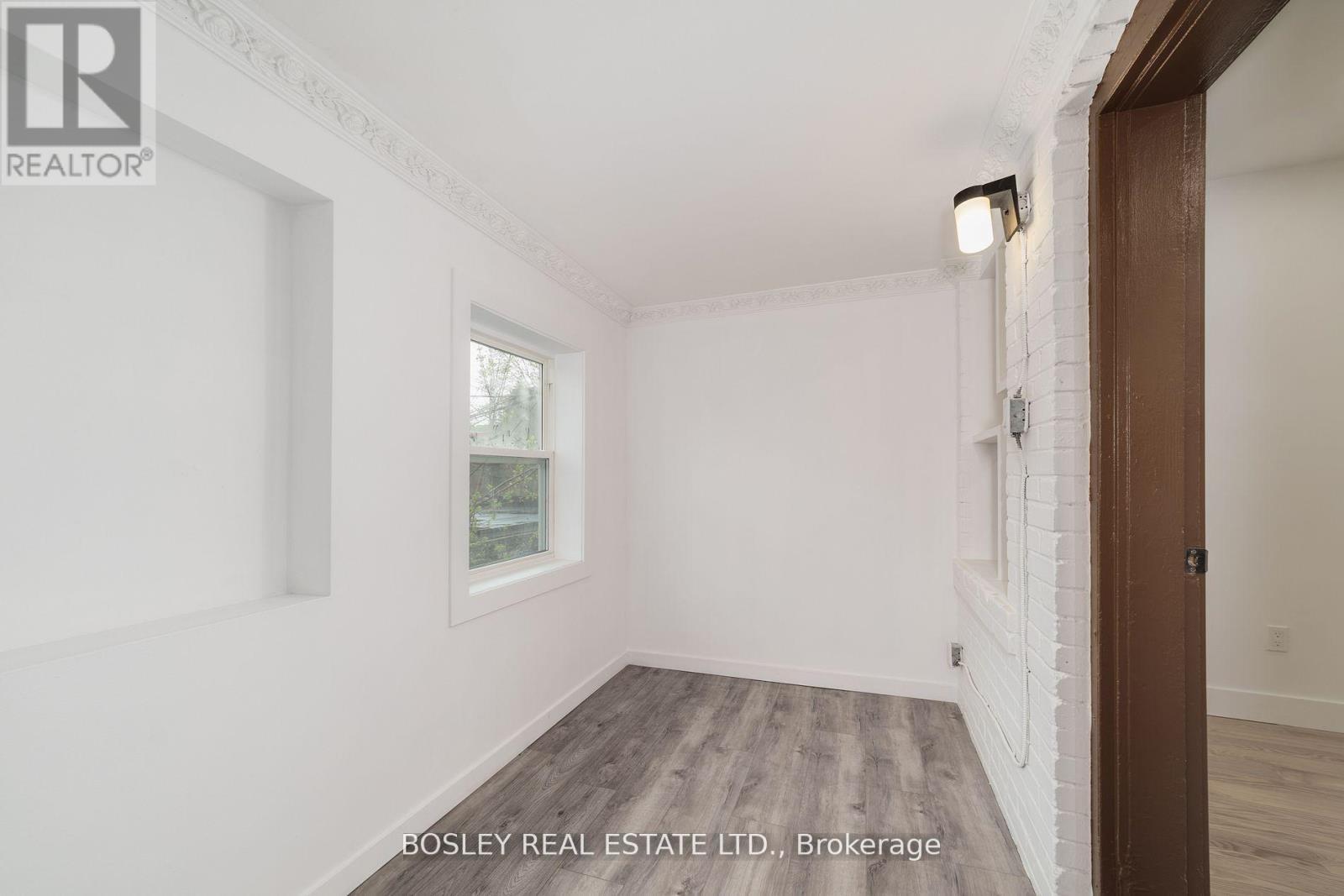 A - 926 Kingston Road, Toronto, ON