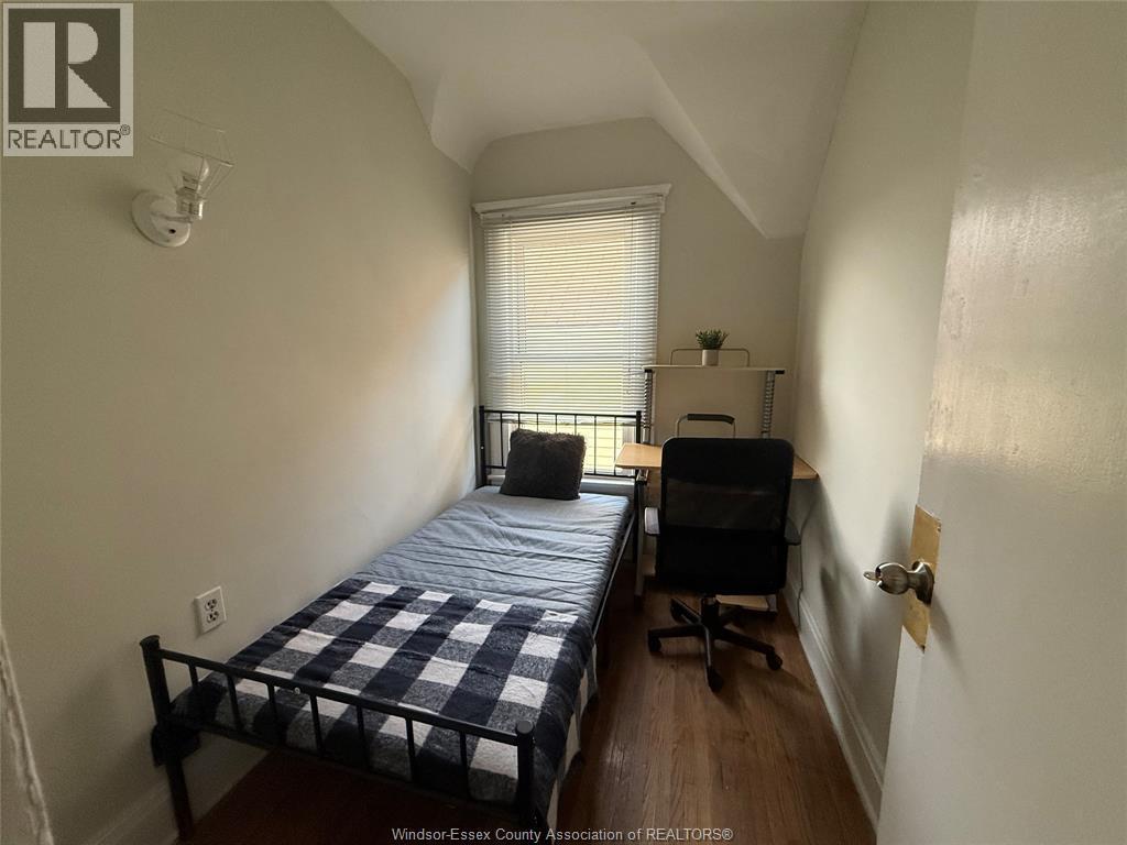 715 Aylmer Avenue Unit# Main, Windsor, ON - Indoor