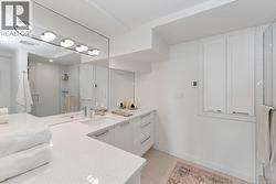 Downstairs full bathroom -