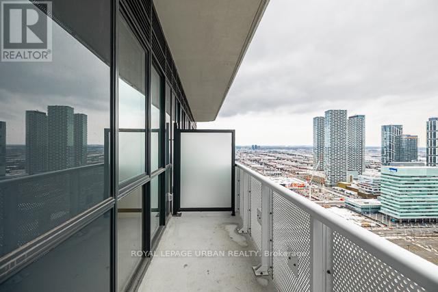 3608 - 8 Interchange Way, Vaughan, ON - Outdoor With Balcony With Exterior