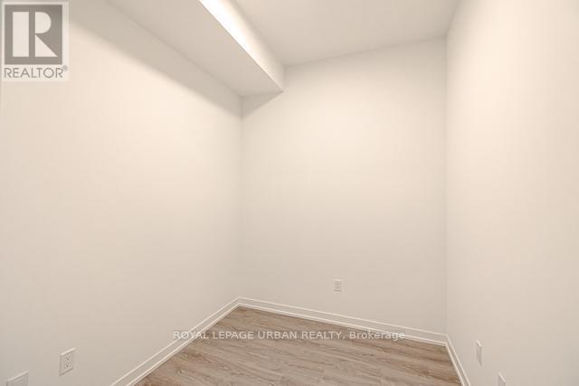 Enclosed Den, Could Be a 2nd Bedroom/Office - 3608 - 8 Interchange Way, Vaughan, ON - Indoor Photo Showing Other Room