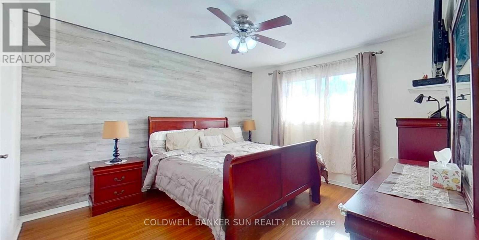 Upper - 6 Clearview Court, Brampton, ON - Indoor Photo Showing Bedroom