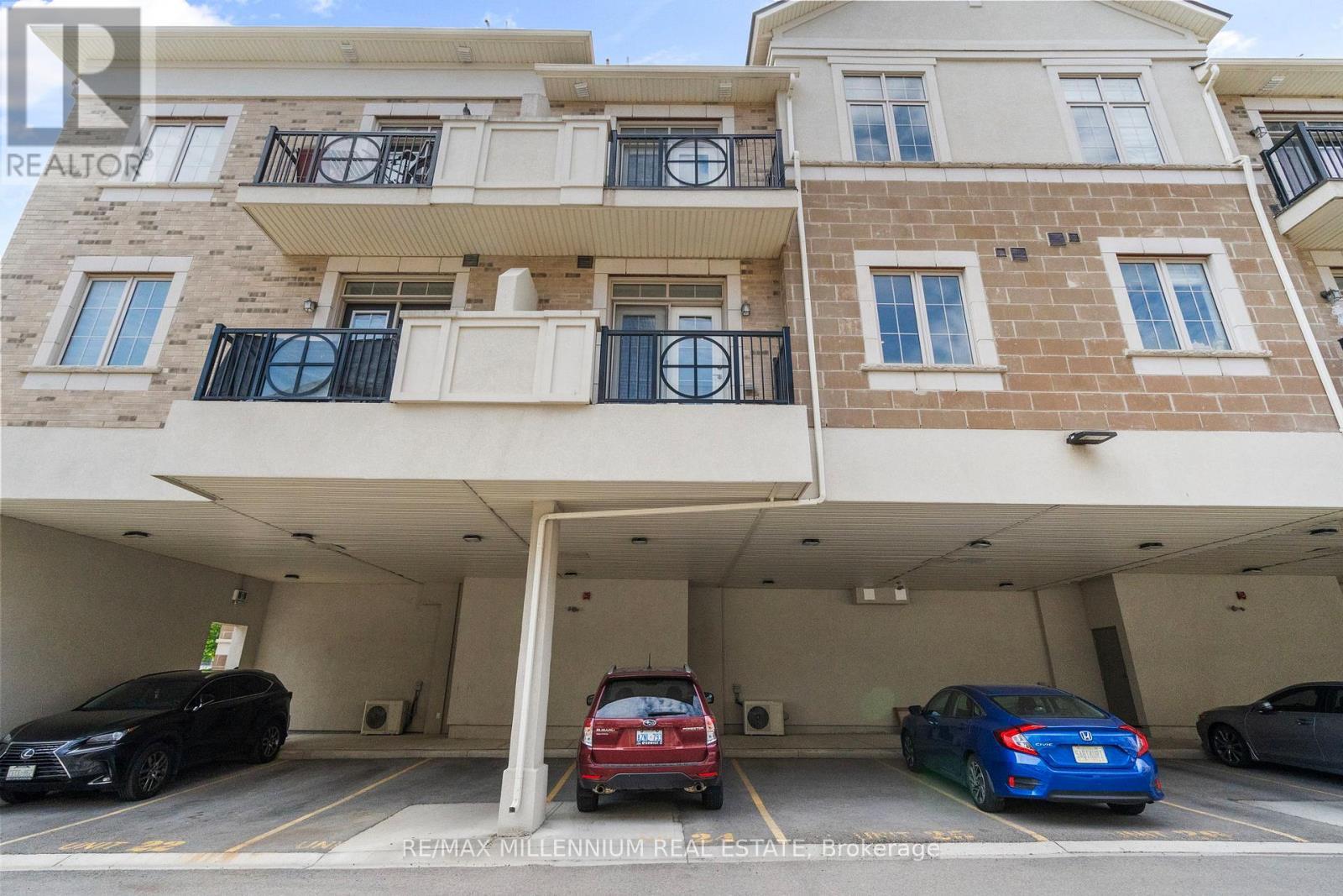 6 - 62 Preston Meadow Avenue, Mississauga, ON - Outdoor With Balcony With Exterior