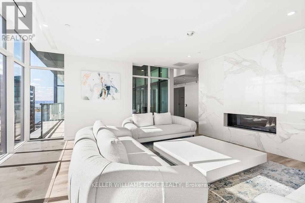 1207 - 370 Martha Street, Burlington, ON - Indoor With Fireplace