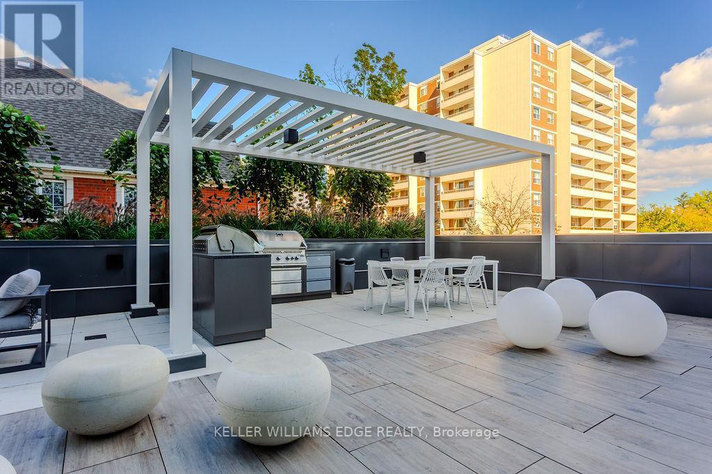 1207 - 370 Martha Street, Burlington, ON - Outdoor With Deck Patio Veranda