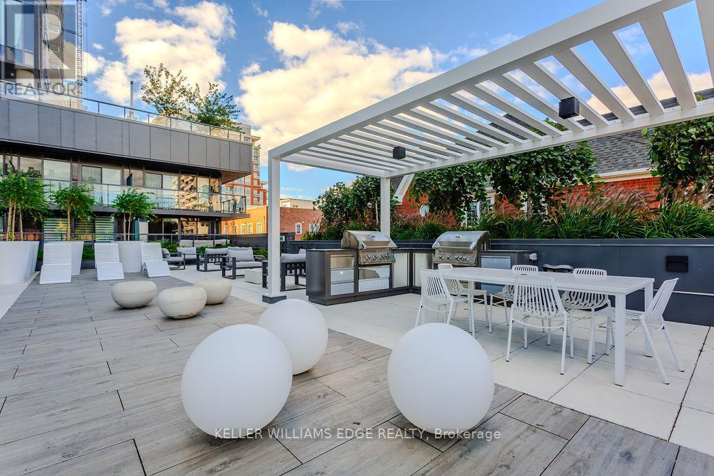 1207 - 370 Martha Street, Burlington, ON - Outdoor With Deck Patio Veranda