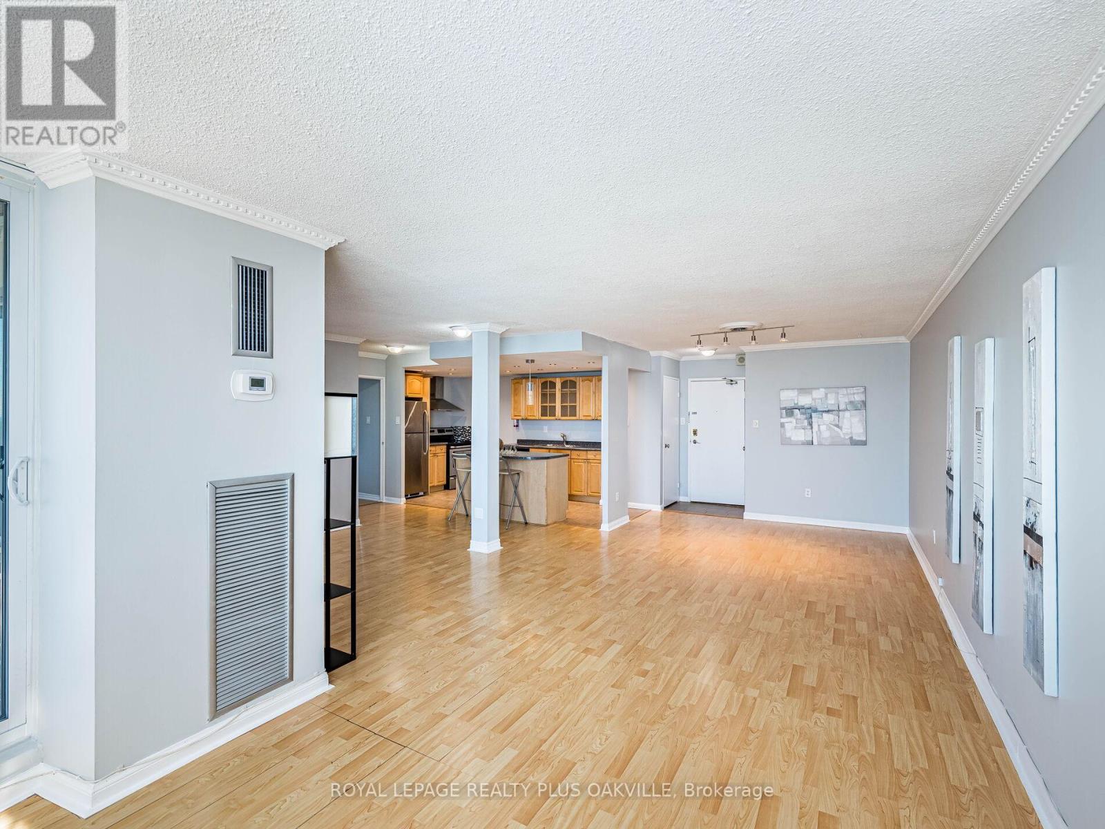 2006 - 3100 Kirwin Avenue, Mississauga, ON - Indoor Photo Showing Other Room