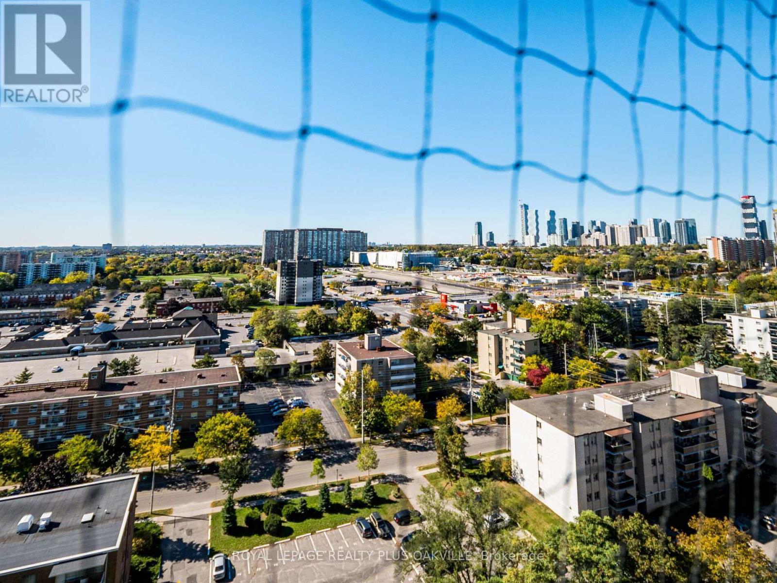 2006 - 3100 Kirwin Avenue, Mississauga, ON - Outdoor With View