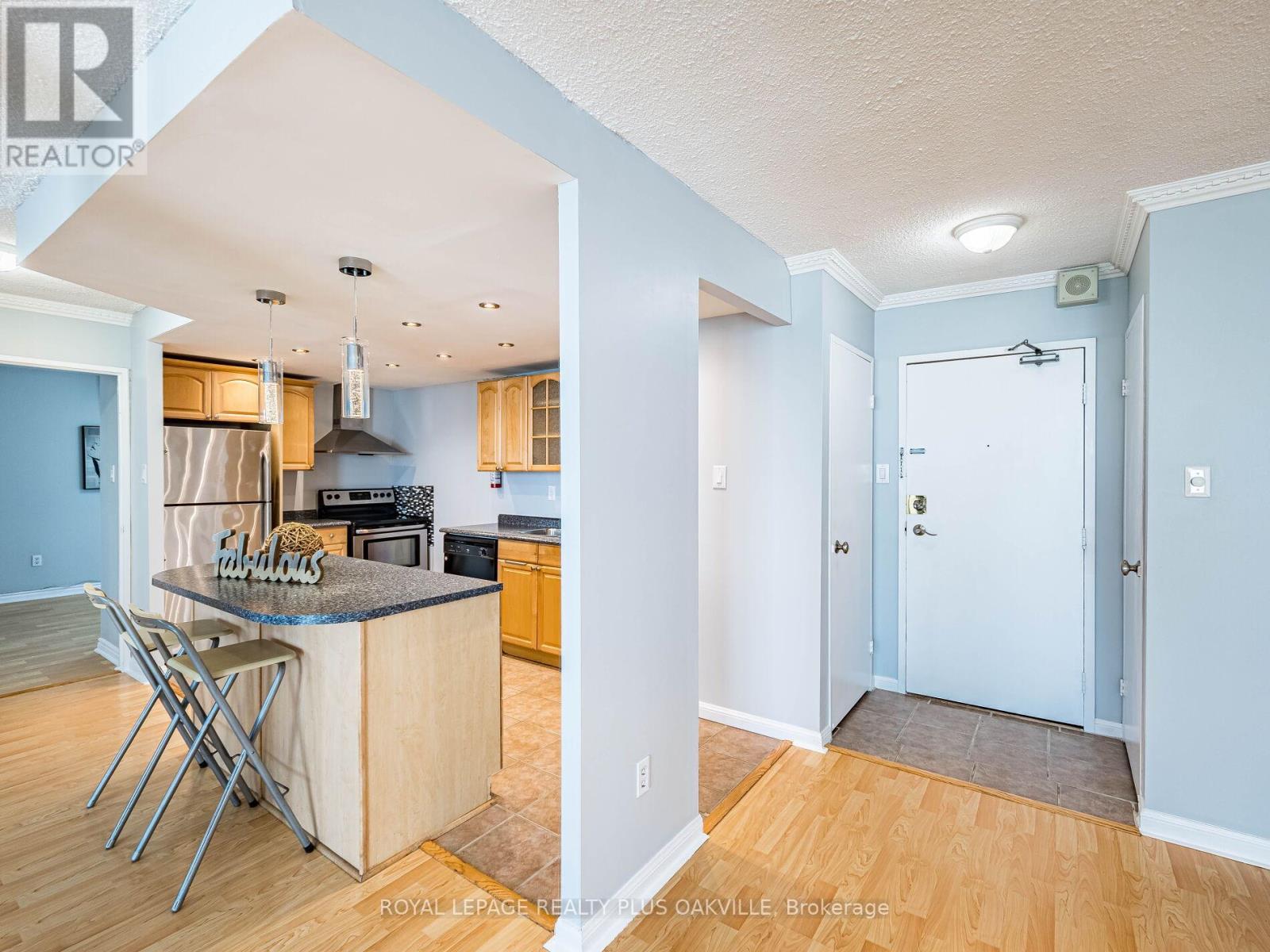 2006 - 3100 Kirwin Avenue, Mississauga, ON - Indoor Photo Showing Other Room