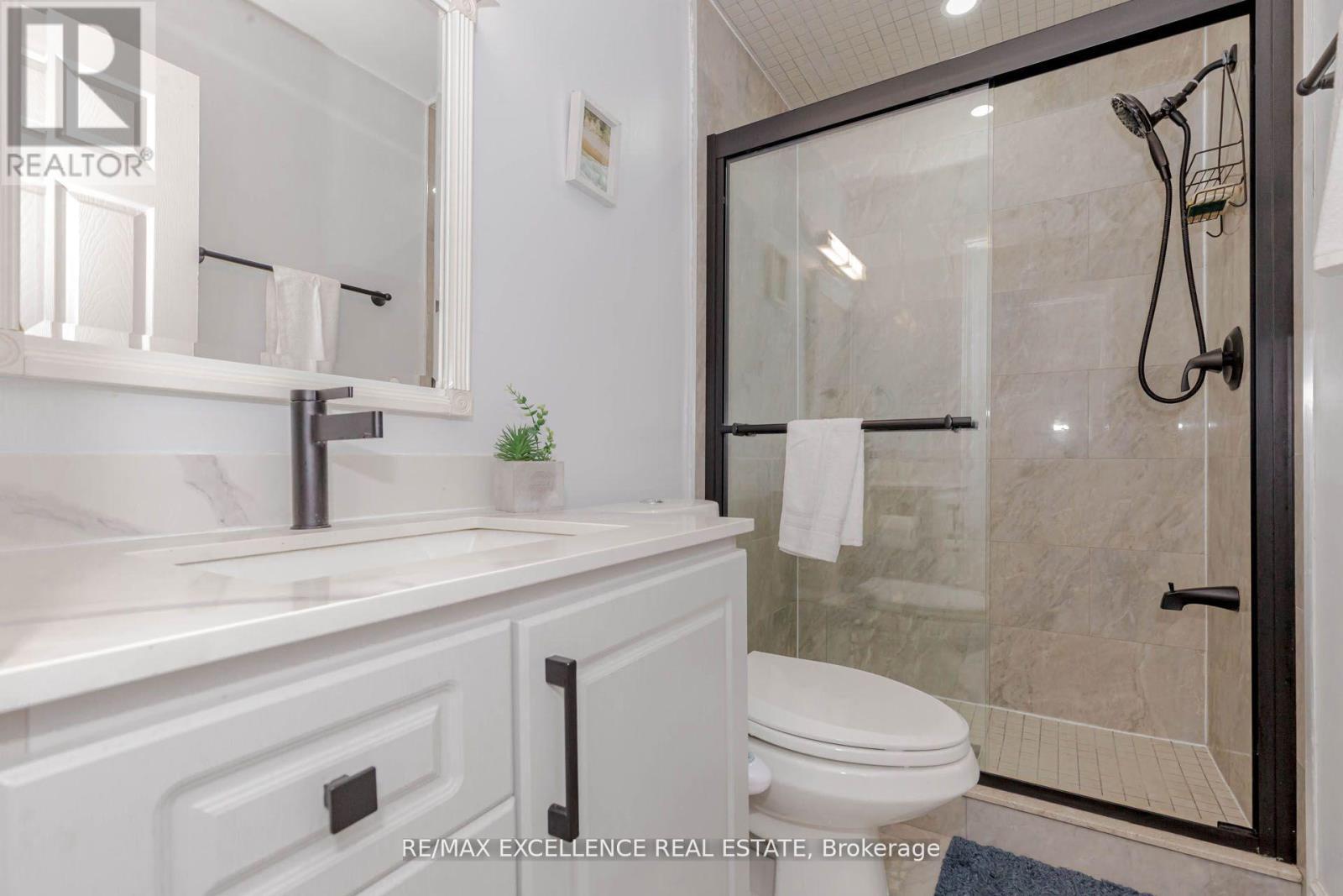 16556 Innis Lake Road, Caledon, ON - Indoor Photo Showing Bathroom