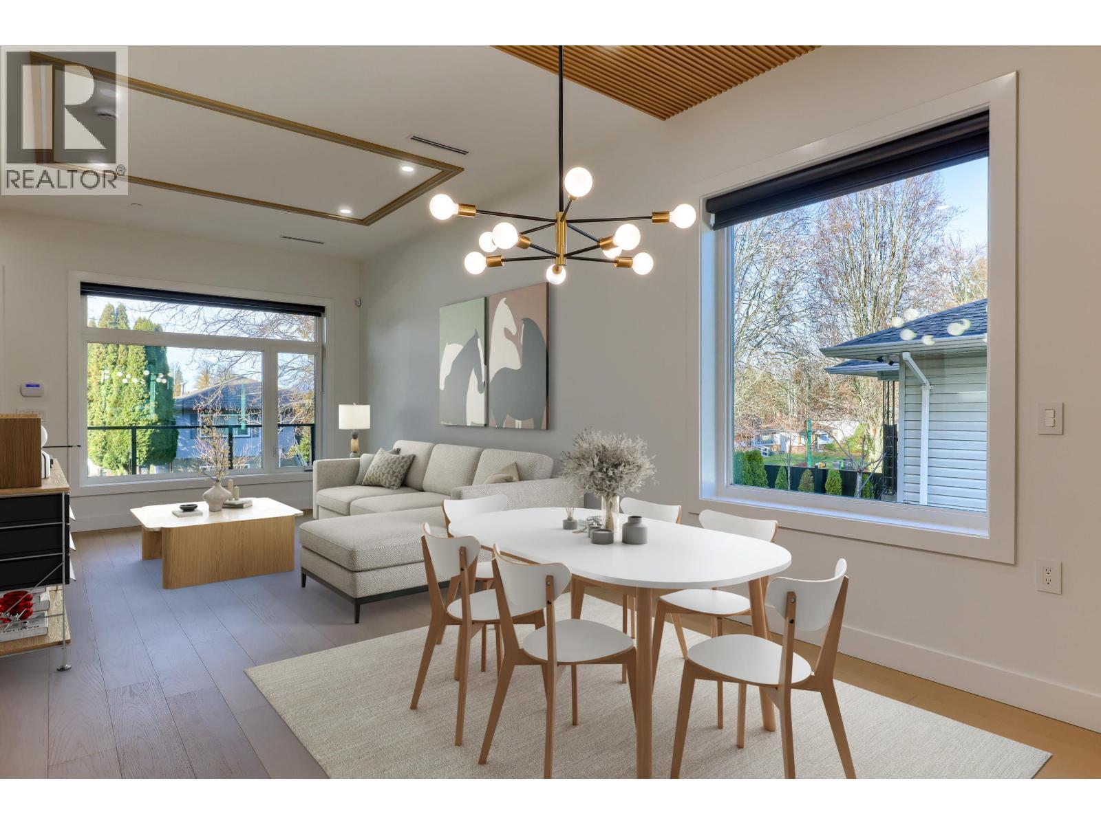 4670 Todd Street, Vancouver, BC - Indoor Photo Showing Dining Room