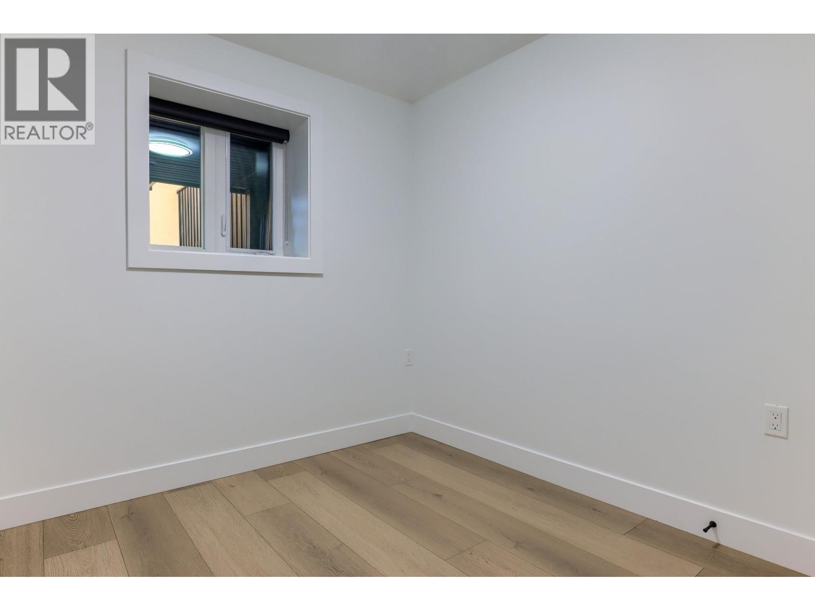 4670 Todd Street, Vancouver, BC - Indoor Photo Showing Other Room