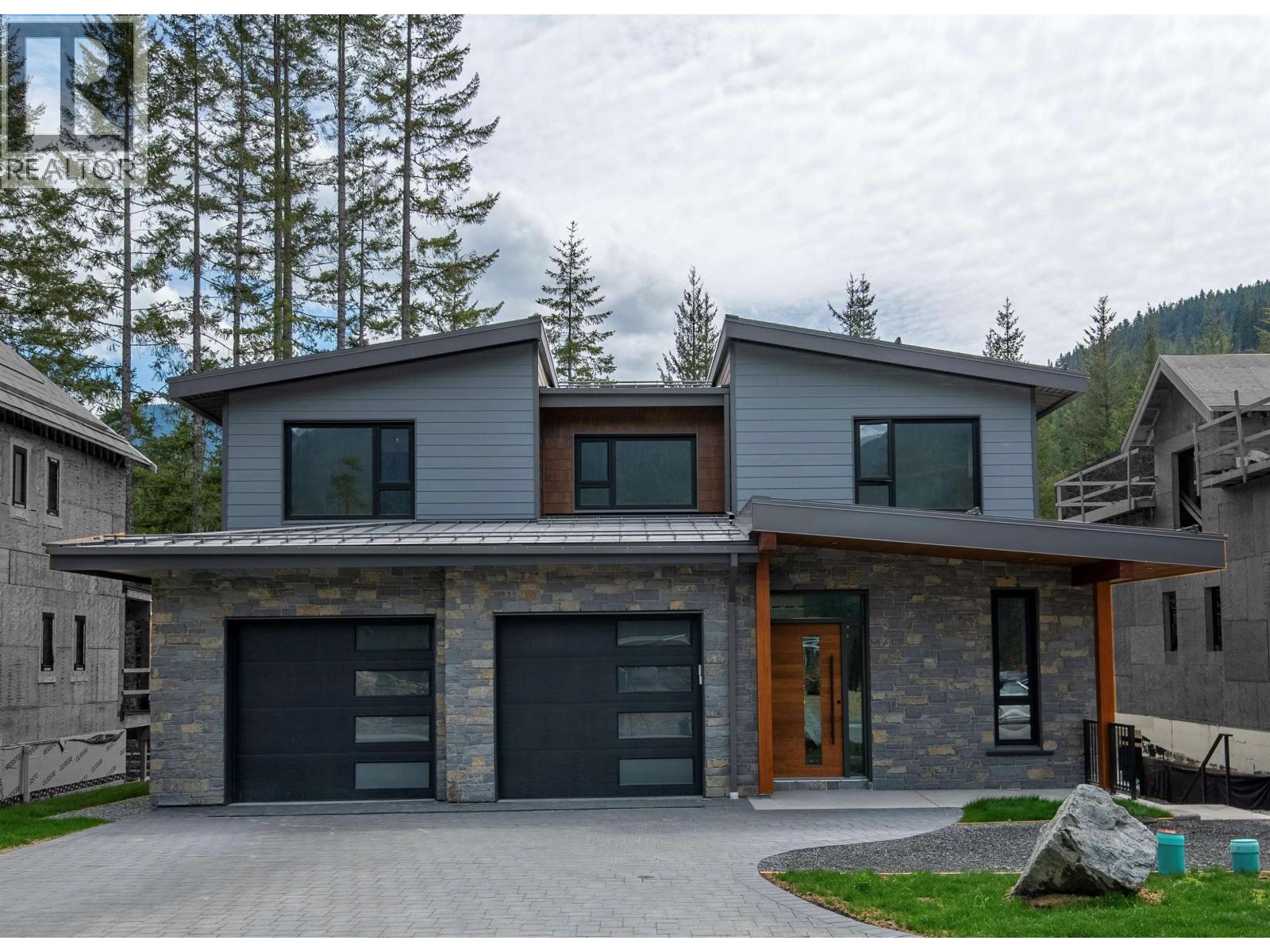 1710 River Run Place, Whistler, BC - Outdoor