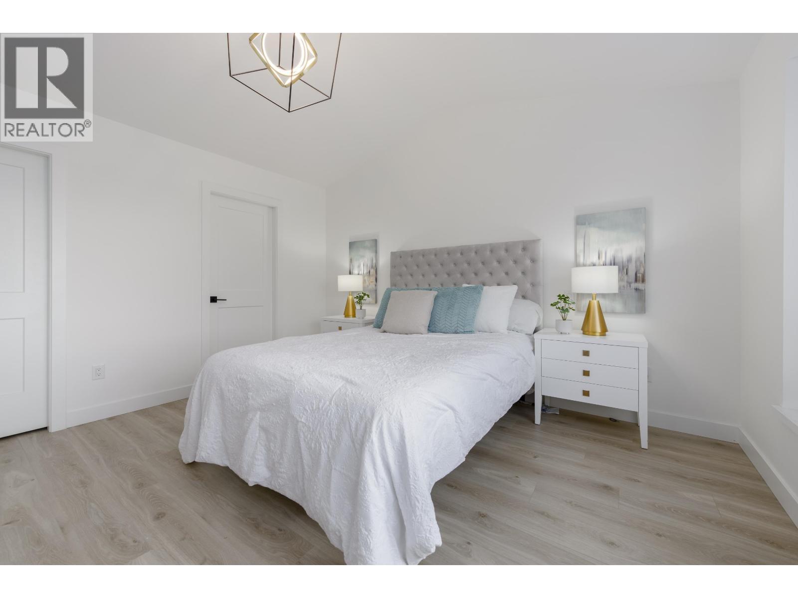 14112 Mier Drive, Maple Ridge, BC - Indoor Photo Showing Bedroom