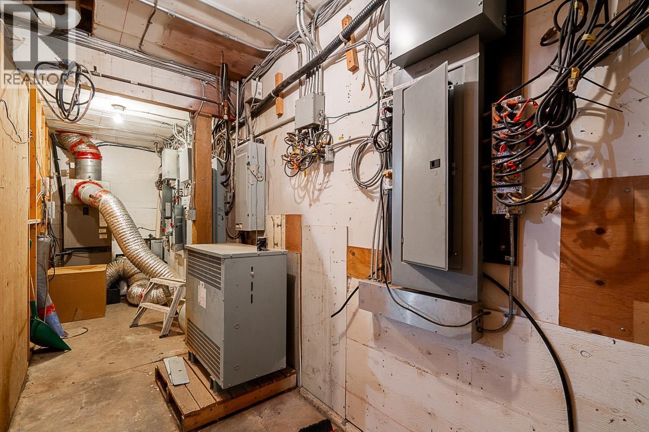 321 5930 No. 6 Road, Richmond, BC