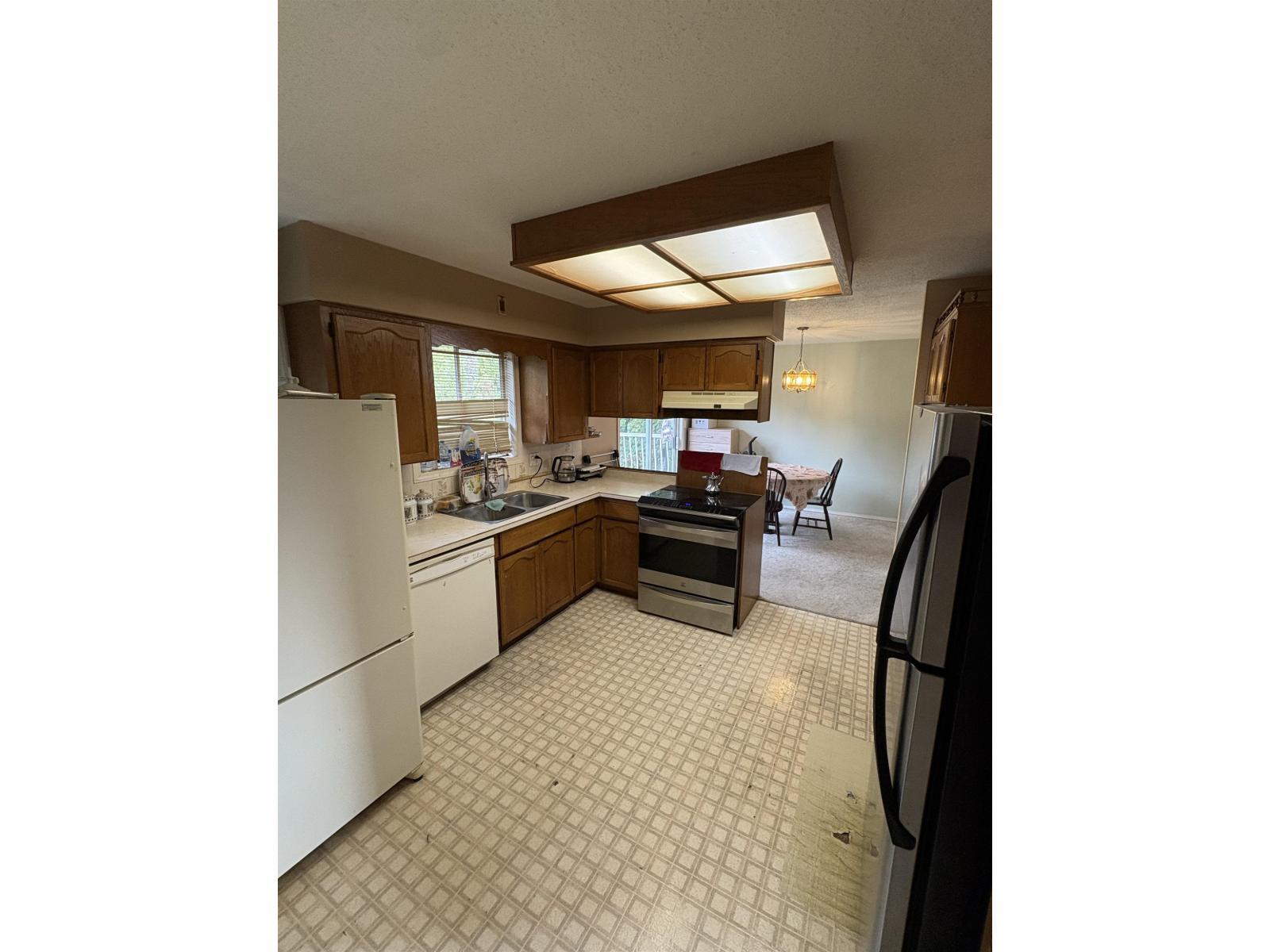 32469 Emerald Avenue, Abbotsford, BC