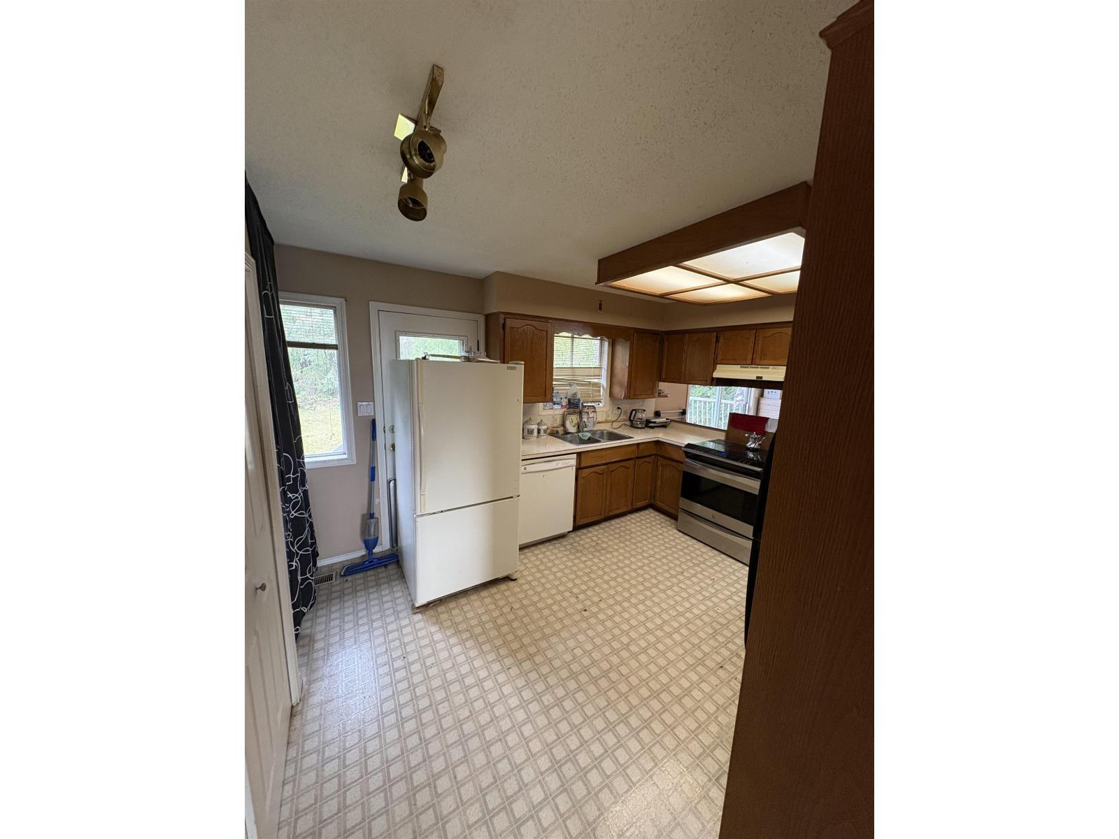 32469 Emerald Avenue, Abbotsford, BC - Indoor