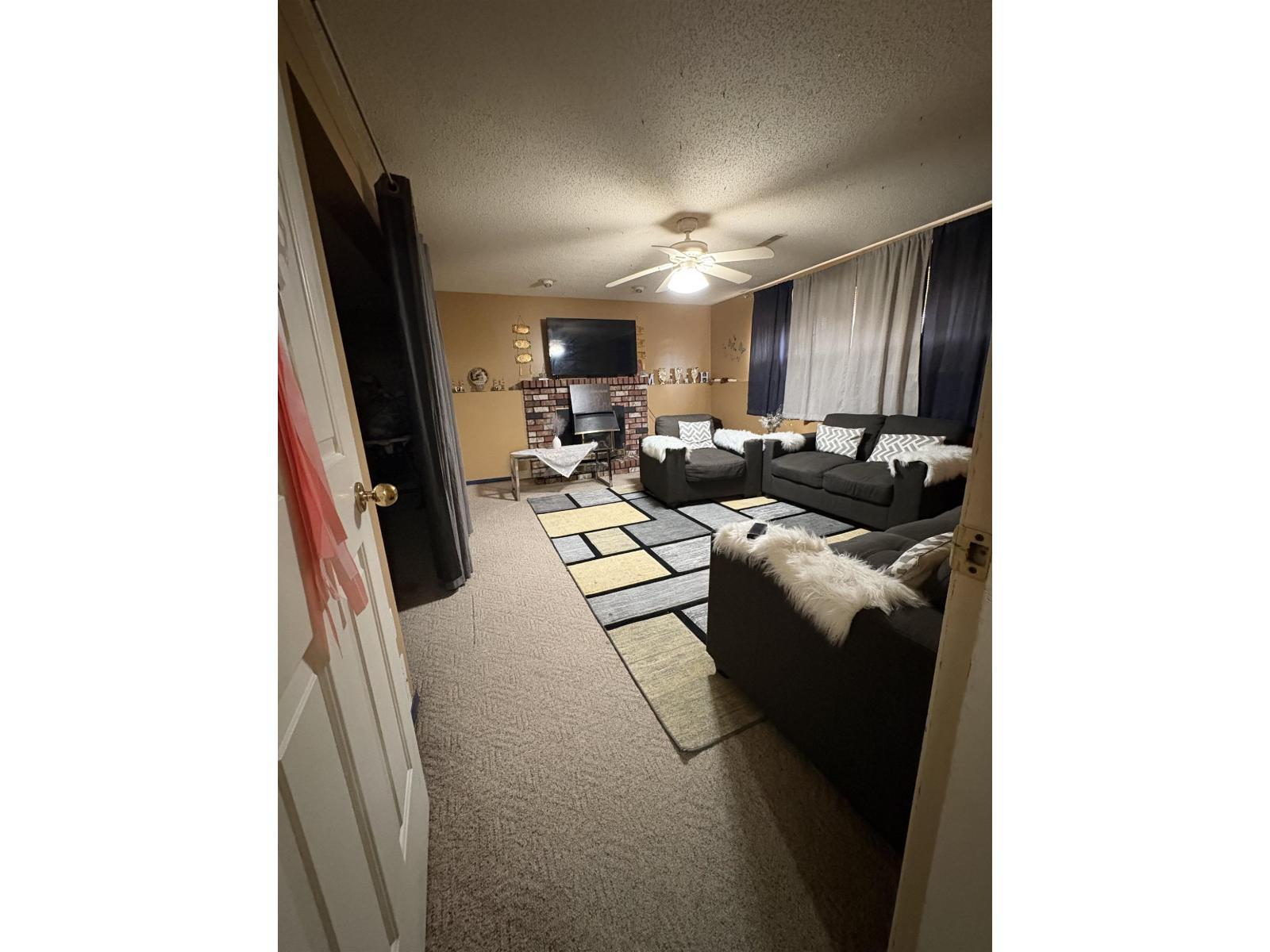 32469 Emerald Avenue, Abbotsford, BC