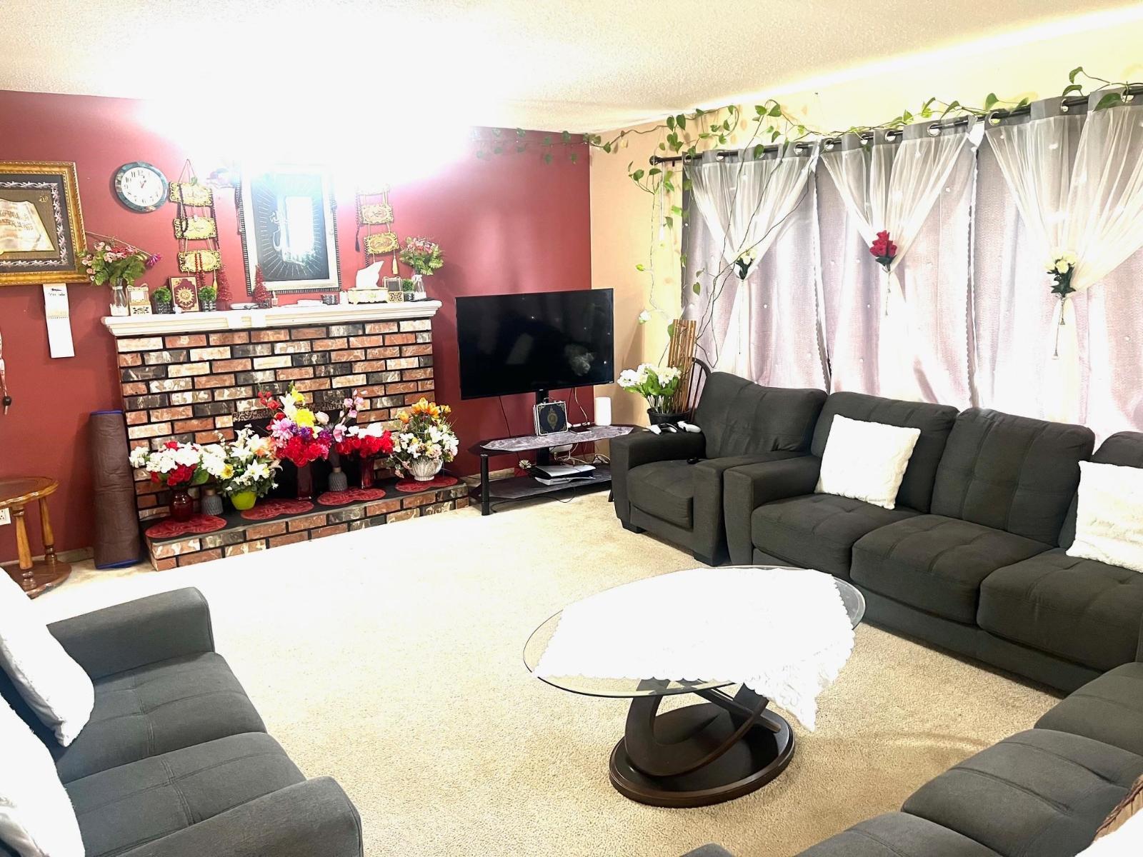 32469 Emerald Avenue, Abbotsford, BC