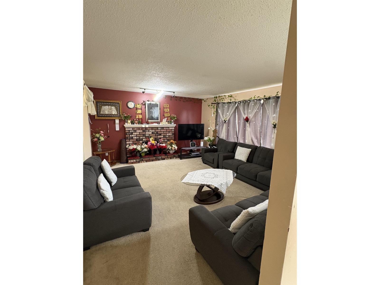 32469 Emerald Avenue, Abbotsford, BC - Indoor