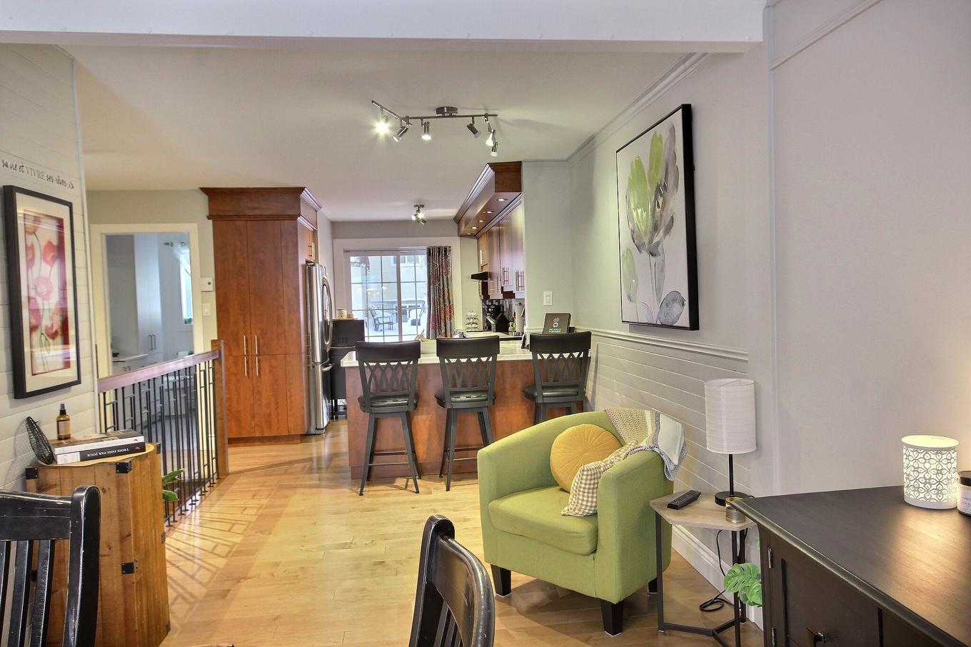 Cuisine - 2 Rue Jolivet, Rouyn-Noranda, QC - Indoor