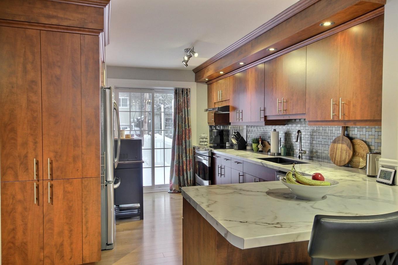 Cuisine - 2 Rue Jolivet, Rouyn-Noranda, QC - Indoor