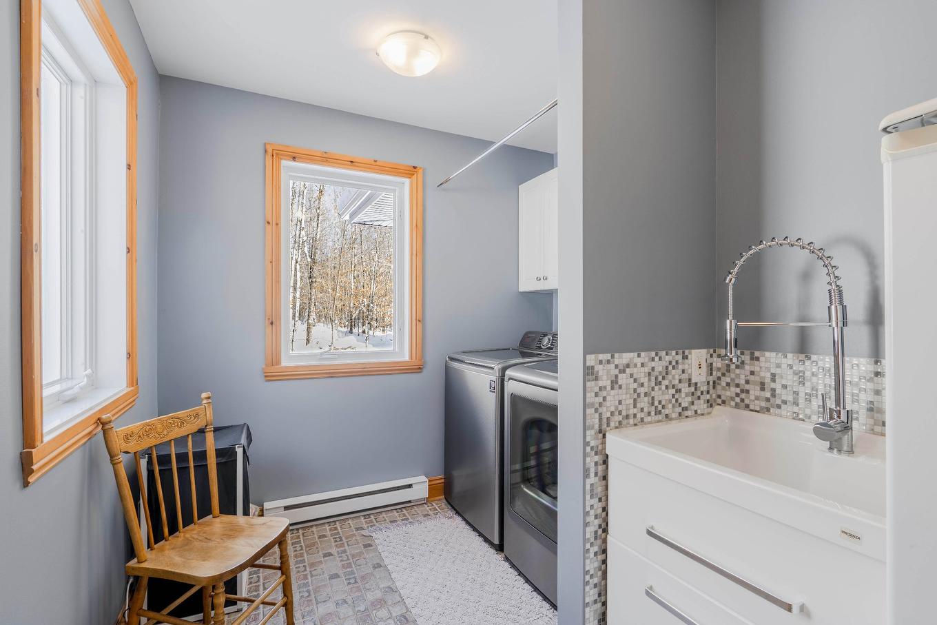 Laundry room - 2270 Ch. Deschesne, Saint-Denis-De-Brompton, QC - Indoor Photo Showing Laundry Room