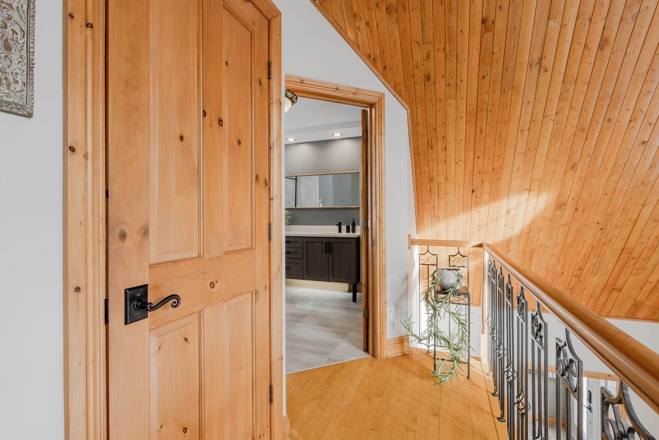 Passageway - 2270 Ch. Deschesne, Saint-Denis-De-Brompton, QC - Indoor Photo Showing Other Room