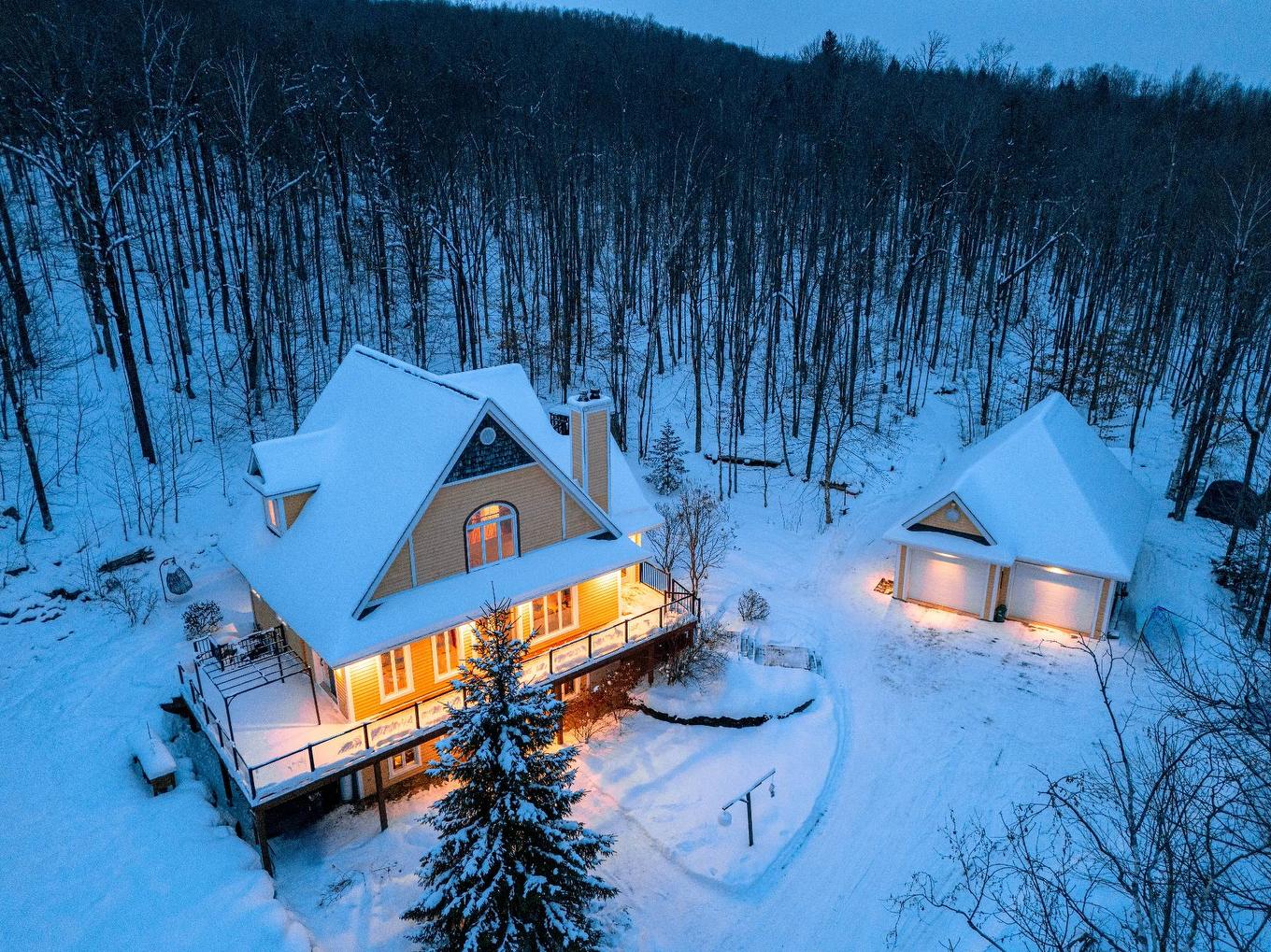 Frontage - 2270 Ch. Deschesne, Saint-Denis-De-Brompton, QC - Outdoor With Deck Patio Veranda