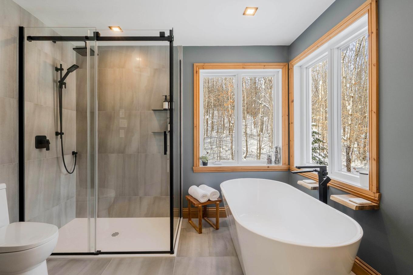 Bathroom - 2270 Ch. Deschesne, Saint-Denis-De-Brompton, QC - Indoor Photo Showing Bathroom