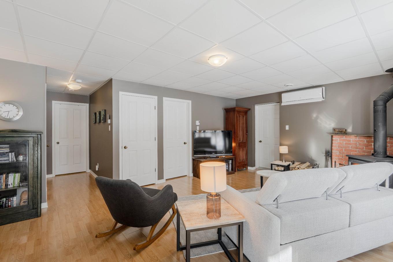 Family room - 2270 Ch. Deschesne, Saint-Denis-De-Brompton, QC - Indoor