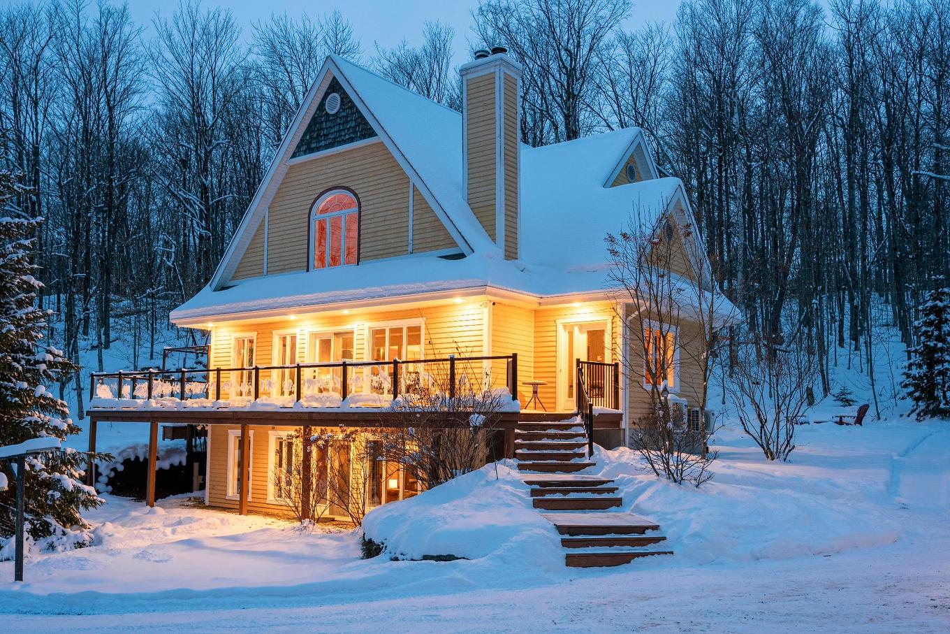 Frontage - 2270 Ch. Deschesne, Saint-Denis-De-Brompton, QC - Outdoor With Deck Patio Veranda