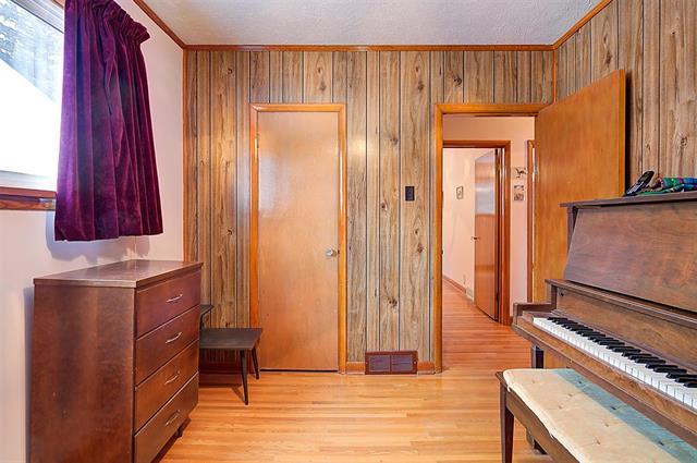 667 Ash St, Winnipeg, MB