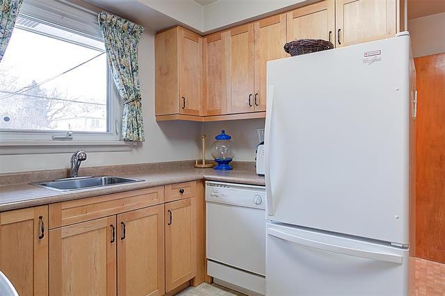 667 Ash St, Winnipeg, MB