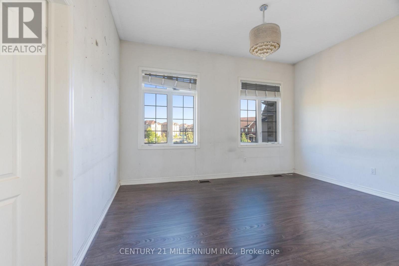 6 Ashfield Place, Brampton, ON - Indoor Photo Showing Other Room