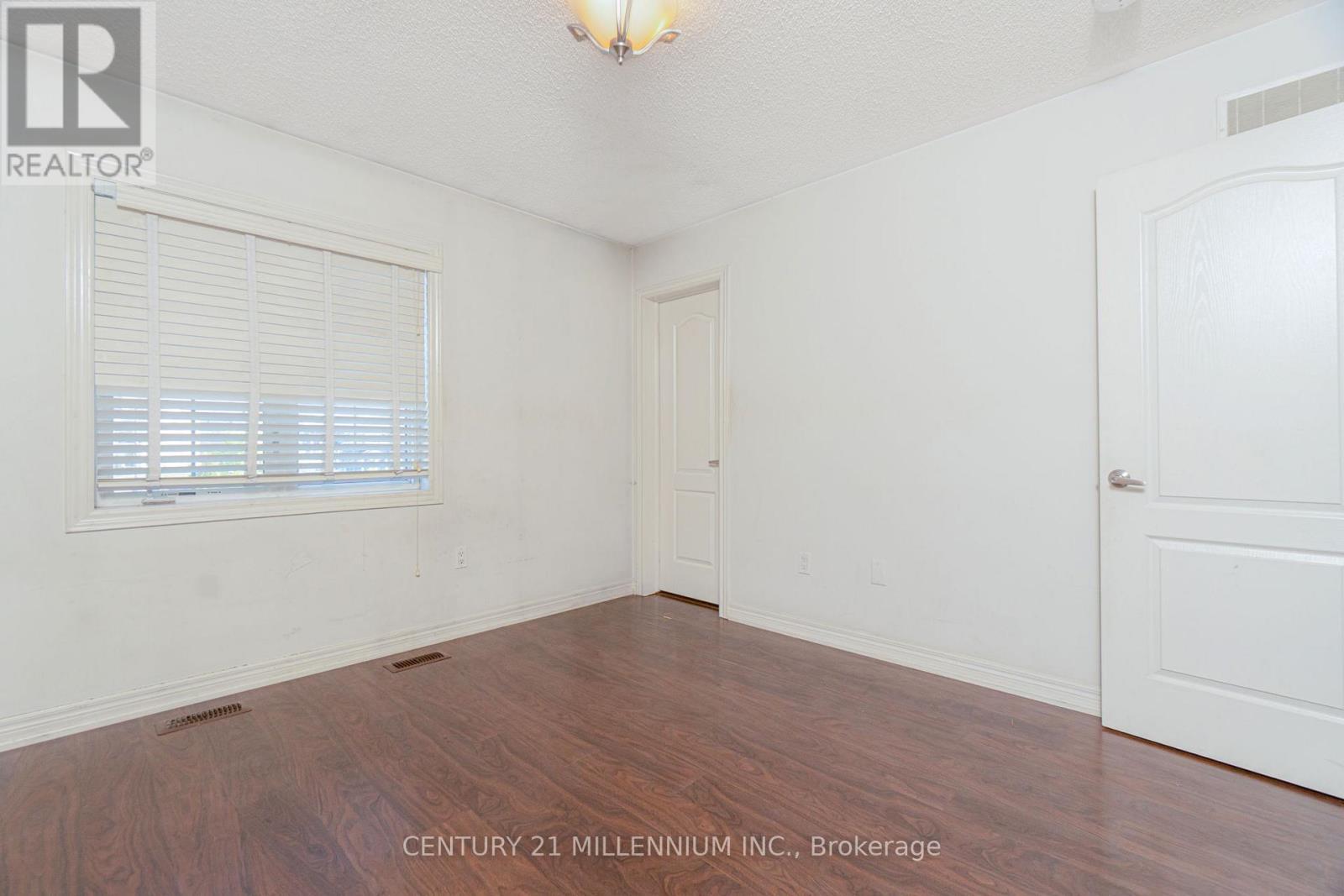 6 Ashfield Place, Brampton, ON - Indoor Photo Showing Other Room