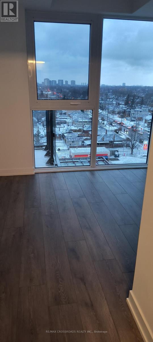 804 - 1007 The Queensway, Toronto, ON - Indoor Photo Showing Other Room