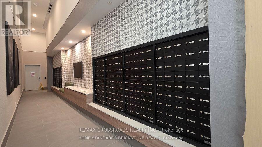 804 - 1007 The Queensway, Toronto, ON - Indoor Photo Showing Other Room