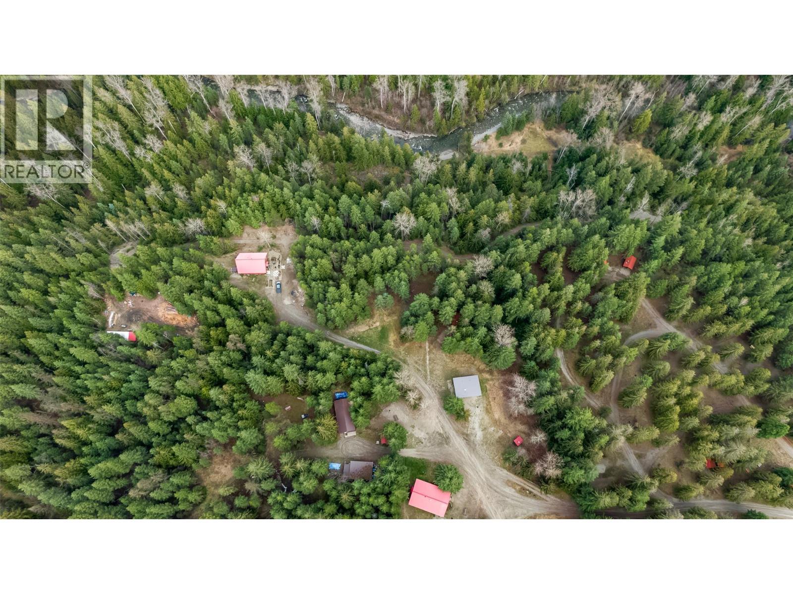 423 Highway 6 Highway, Cherryville, BC