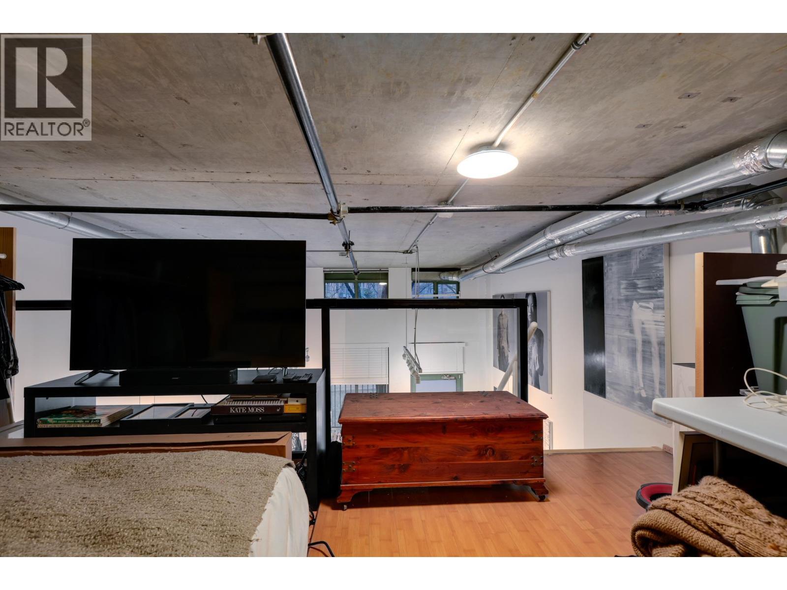 160 1 E Cordova Street, Vancouver, BC - Indoor