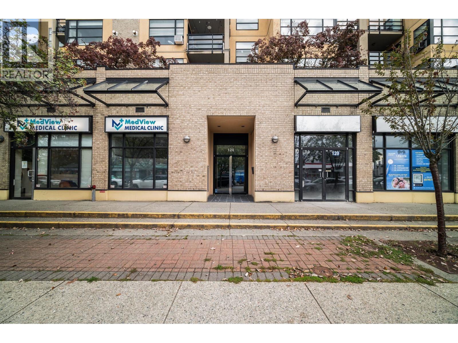 301 124 W 3Rd Street, North Vancouver, BC - Outdoor