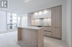1307 - 15 MERCER STREET Toronto, ON M5V 1H2