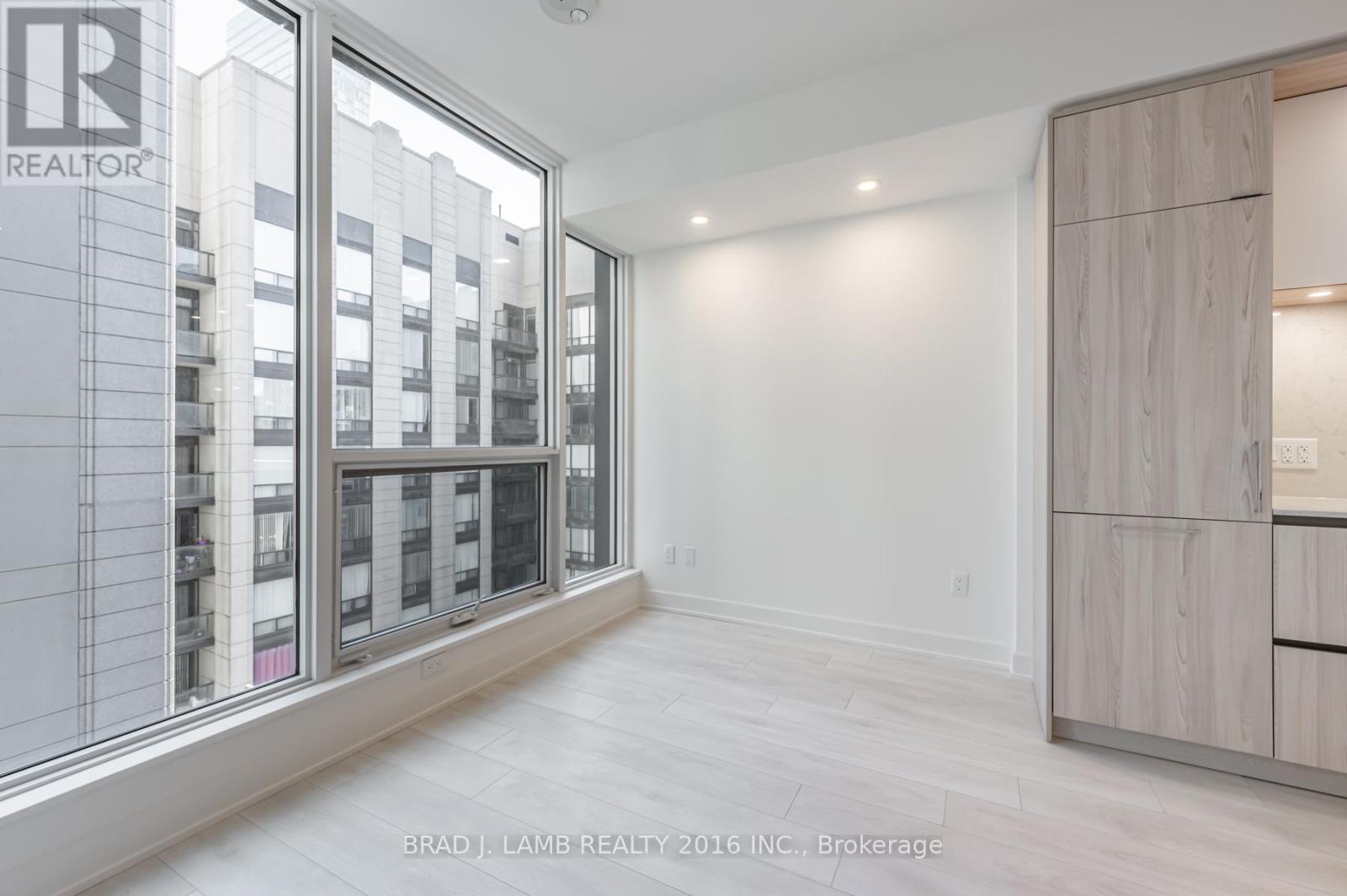 1307 - 15 Mercer Street, Toronto, ON - Indoor Photo Showing Other Room