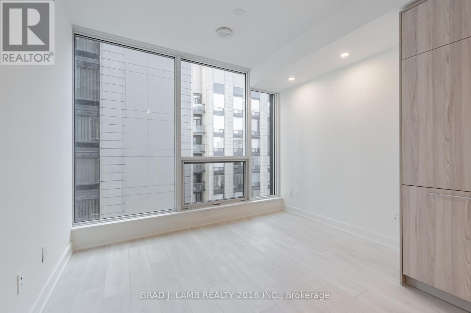 1307 - 15 Mercer Street, Toronto, ON - Indoor Photo Showing Other Room