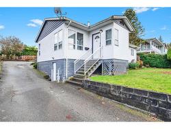 10846 129 STREET STREET Surrey, BC V3T 3H8