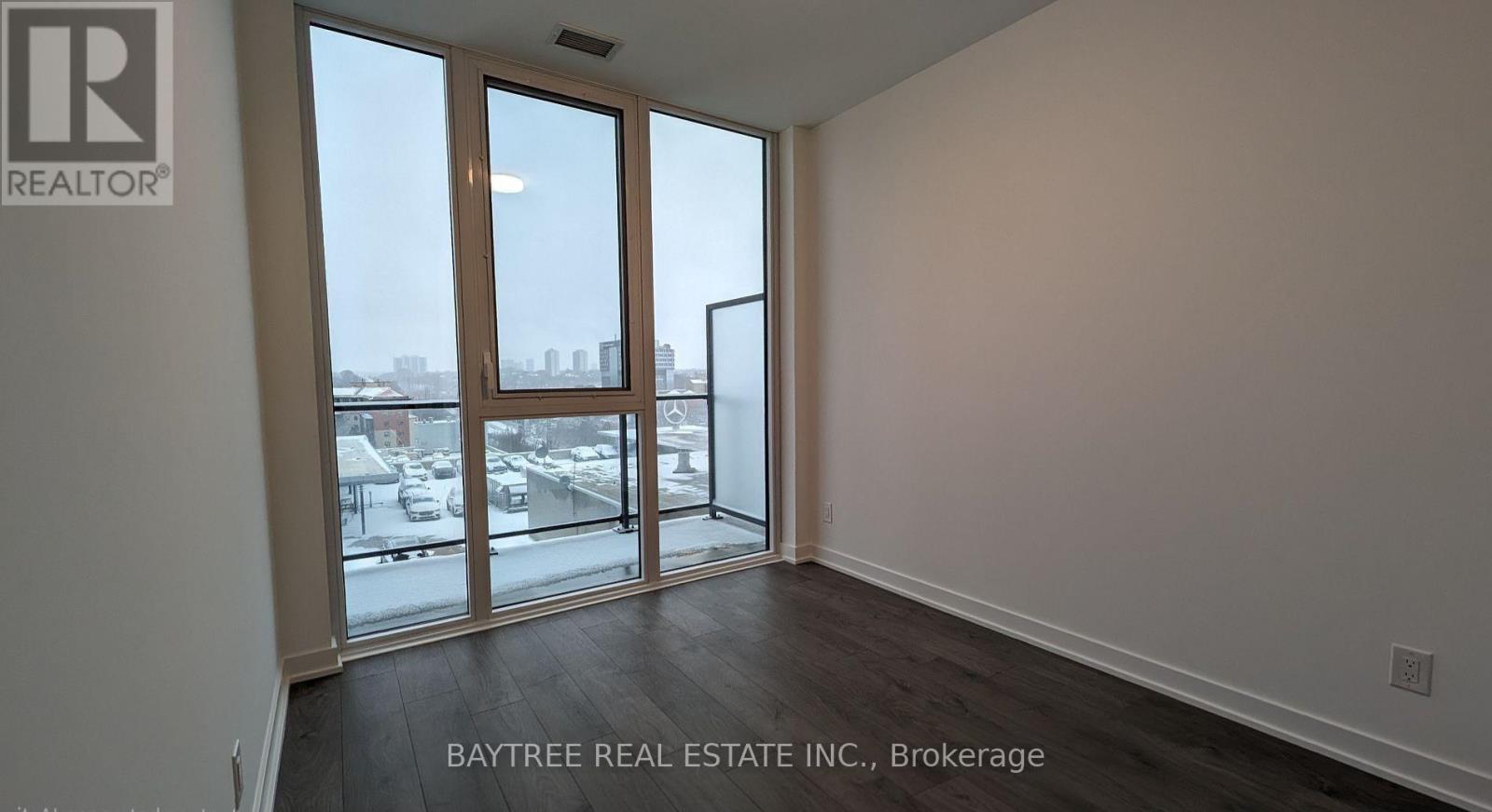 925 - 5 Defries Street, Toronto, ON - Indoor Photo Showing Other Room