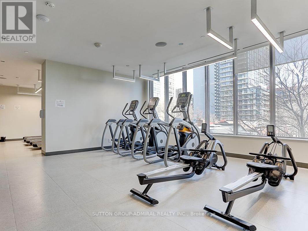 1611 (Room 3) - 365 Church Street, Toronto, ON - Indoor Photo Showing Gym Room