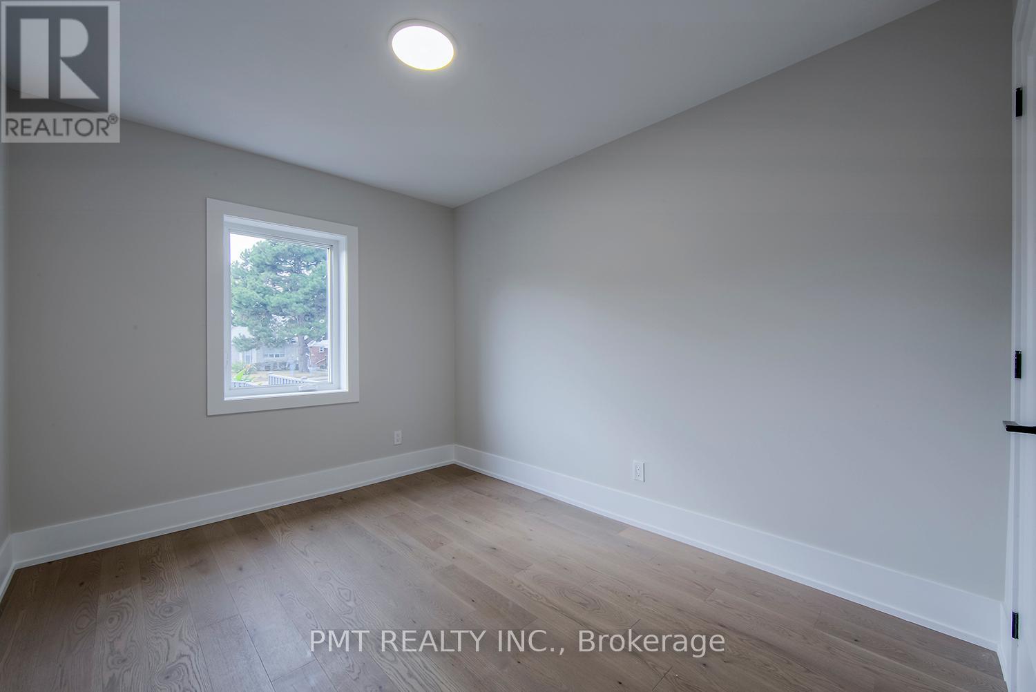 Main - 291 Glebemount Avenue, Toronto, ON - Indoor Photo Showing Other Room