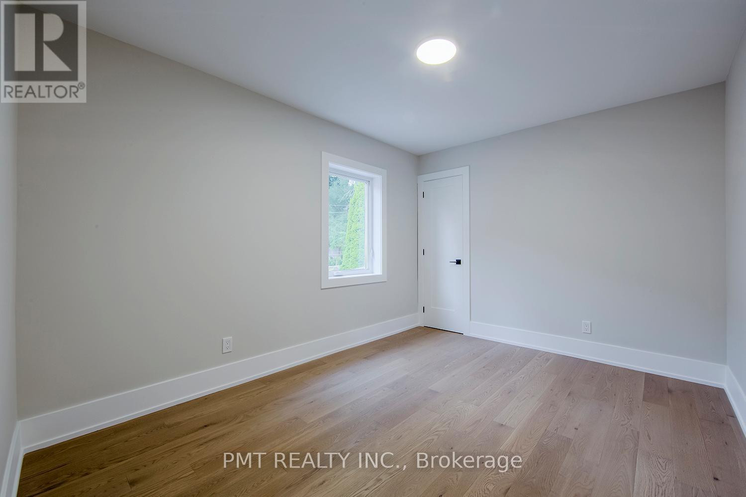 Main - 291 Glebemount Avenue, Toronto, ON - Indoor Photo Showing Other Room