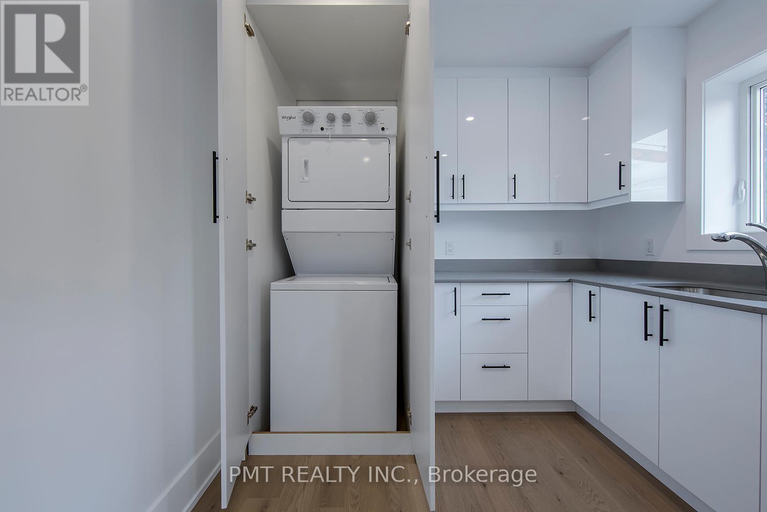 Main - 291 Glebemount Avenue, Toronto, ON - Indoor Photo Showing Laundry Room